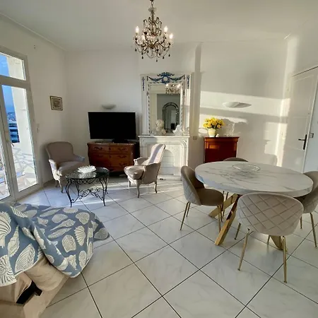 Croisette - 2 Pieces Vue